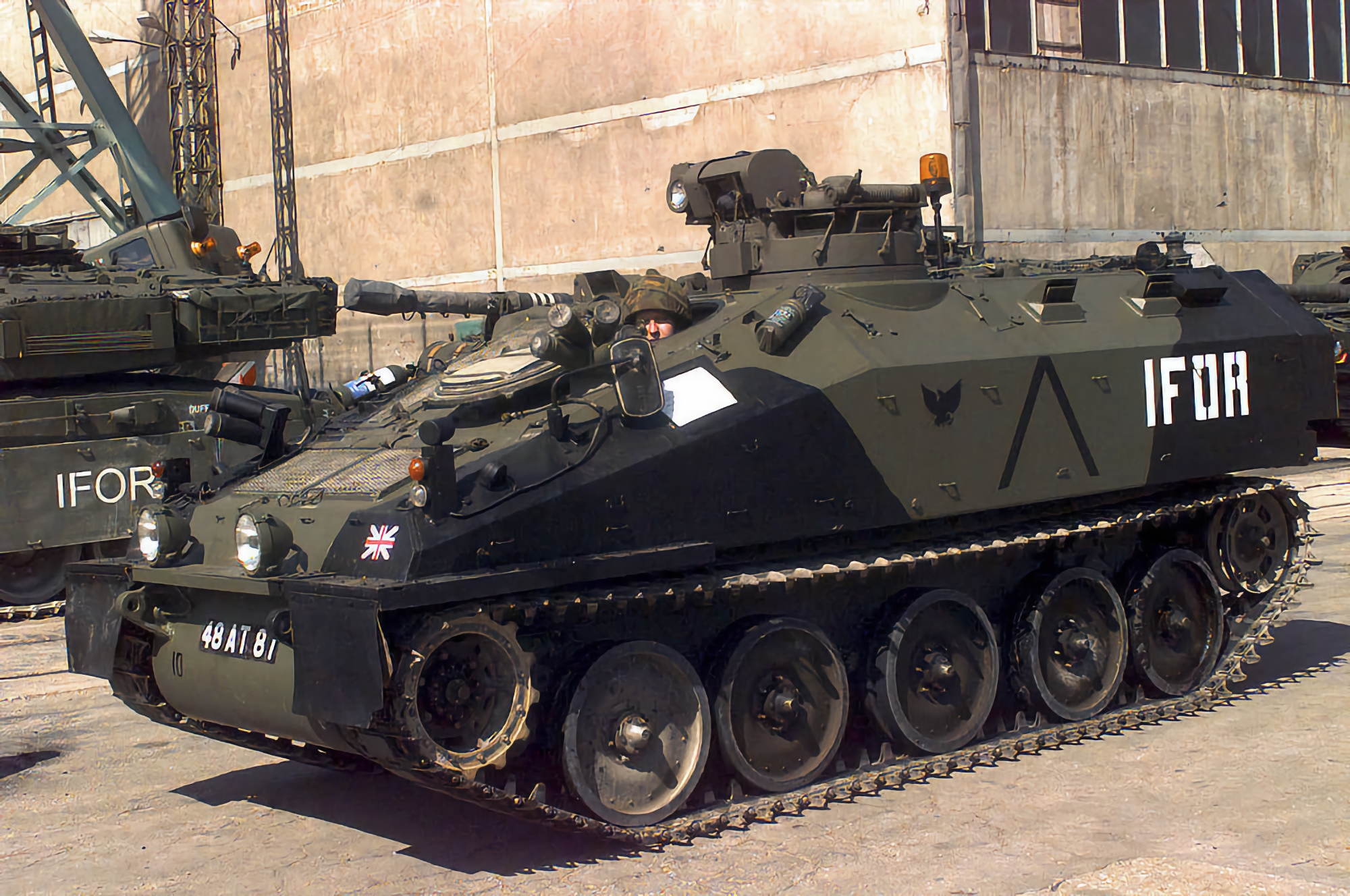 Nie tylko Krab SAU: ukraińska armia wykorzystuje brytyjskie transportery opancerzone FV103 Spartan podczas kontrofensywy