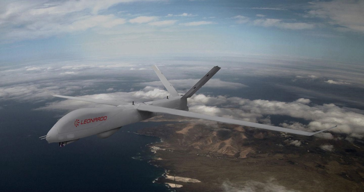 Falco Xplorer będzie pierwszym dronem zwiadowczym uzbrojonym w pociski rakietowe.