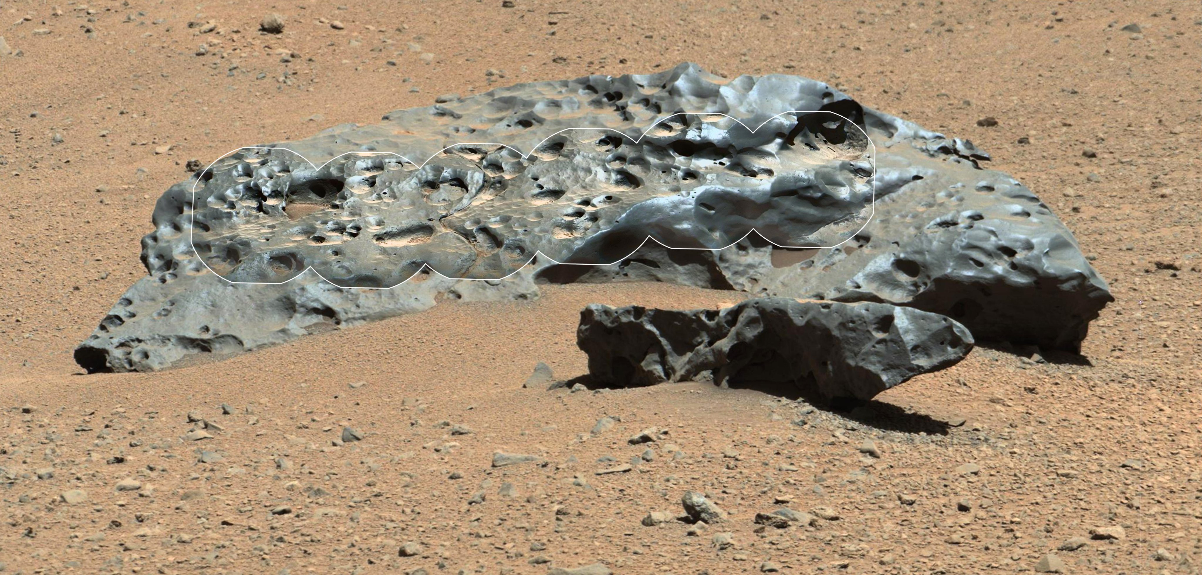 Łazik Curiosity znajduje na Marsie obce kakao