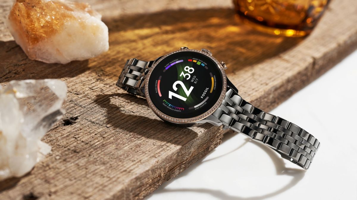 Producent smartwatchów Fossil Wear OS wstrzymał produkcję: Co to oznacza dla kupujących?