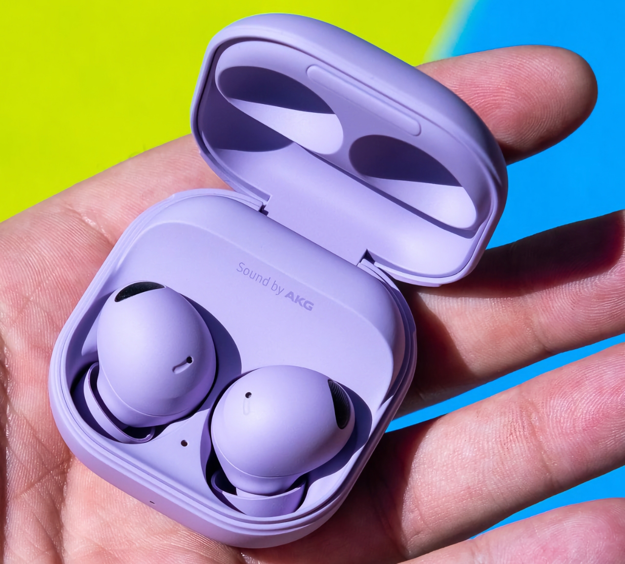 Samsung pracuje nad nowymi słuchawkami TWS Galaxy Buds o numerze modelu SM-R400N