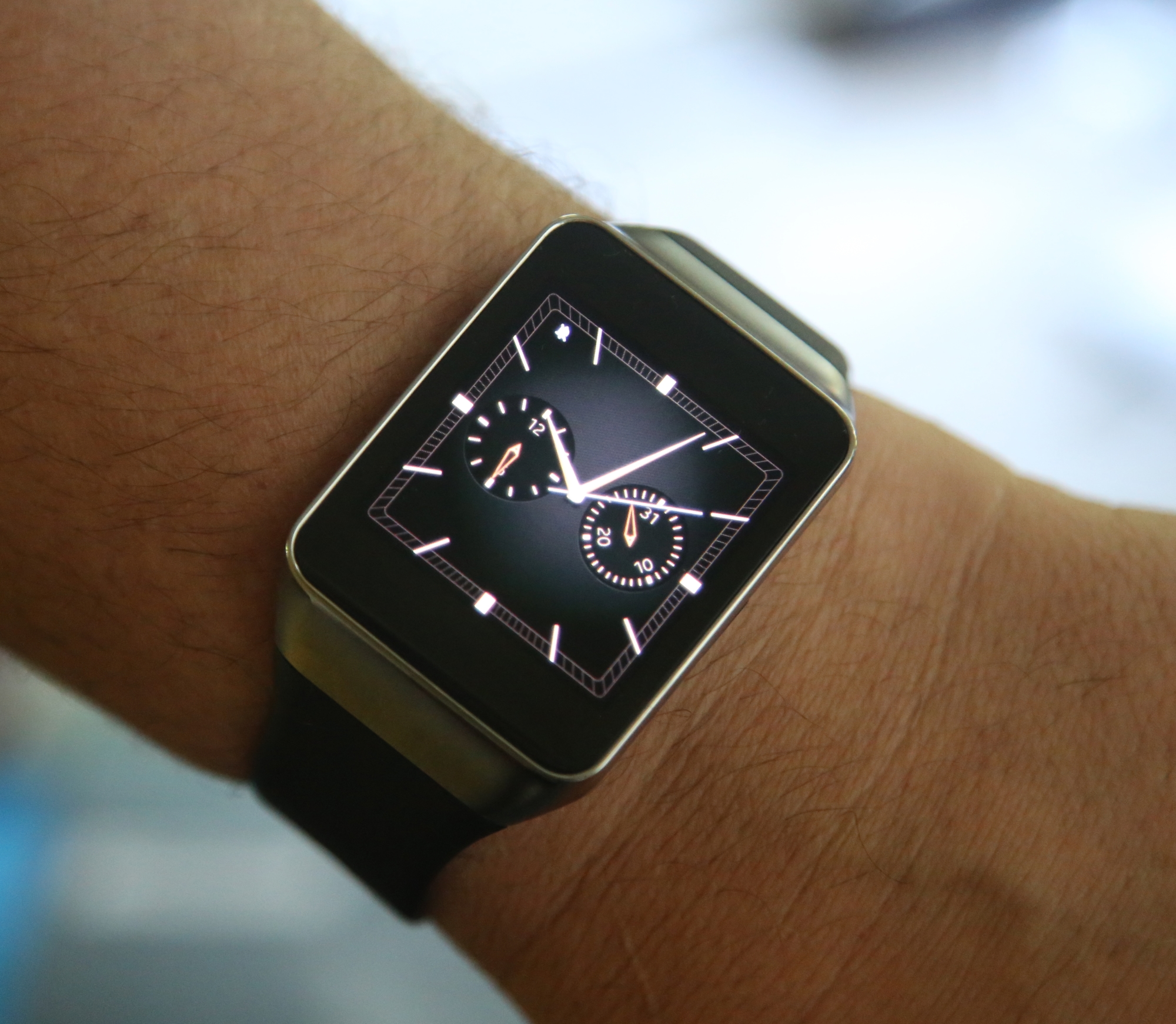 Plotka: Samsung planuje wypuścić prostokątny Galaxy Watch