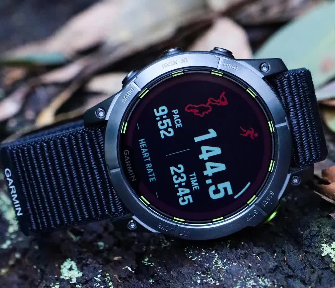 Garmin naśmiewał się z Apple Watch Ultra: "Czas pracy na baterii mierzymy w miesiącach. Nie zegarek."