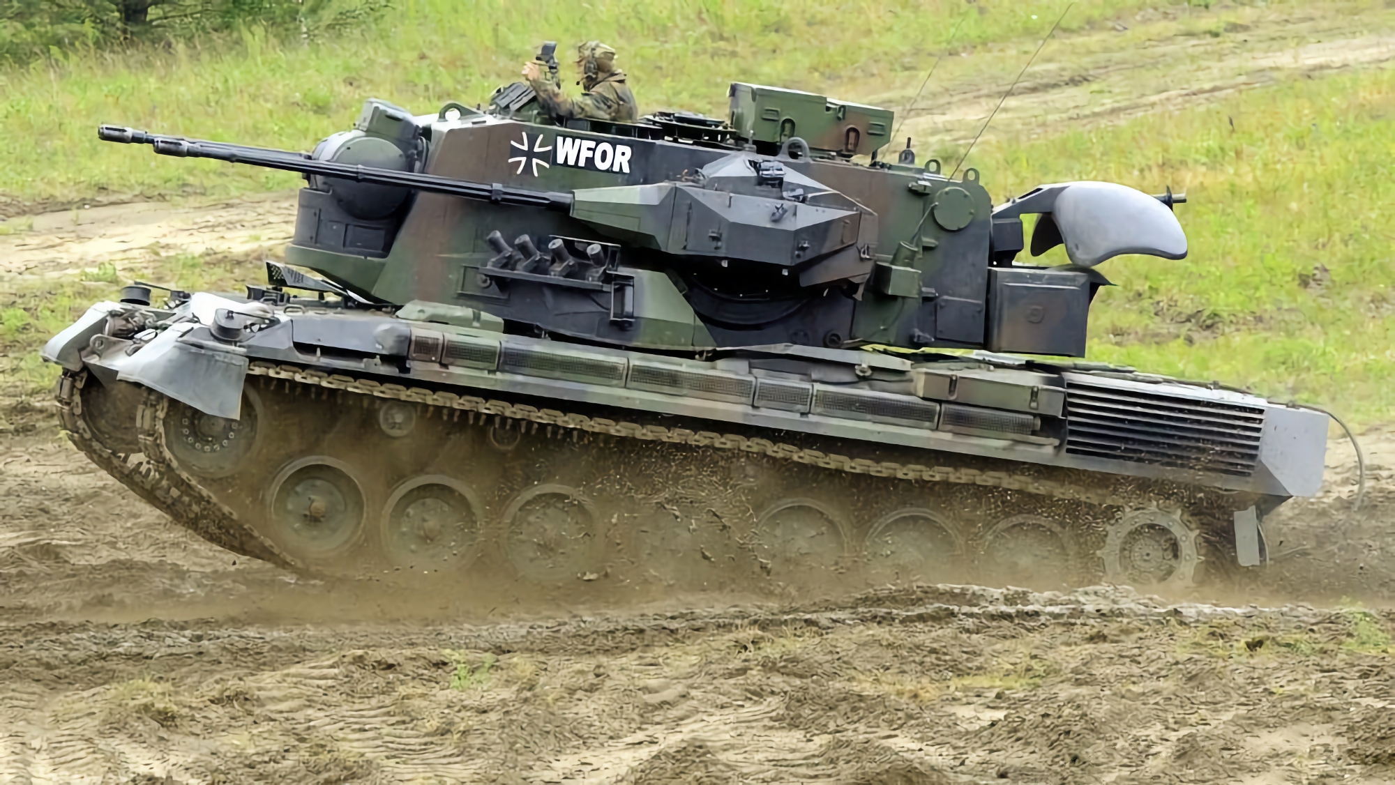 Nie tylko IRIS-T SLM: Niemcy dostarczą Ukrainie 45 czołgów przeciwlotniczych Gepard do końca 2023 r.