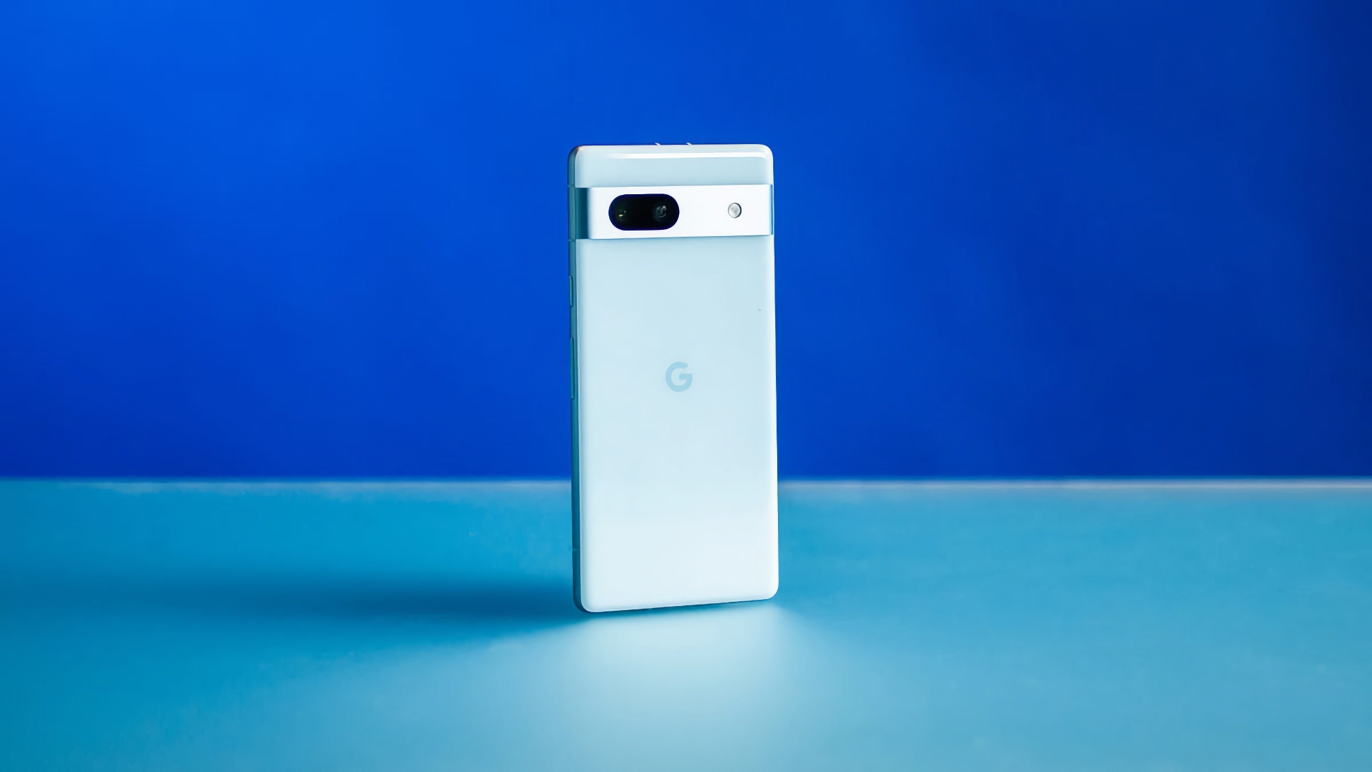 Oferta dnia: Google Pixel 7a z flagowym aparatem i układem Tensor G2 na Amazon za 50 dolarów taniej