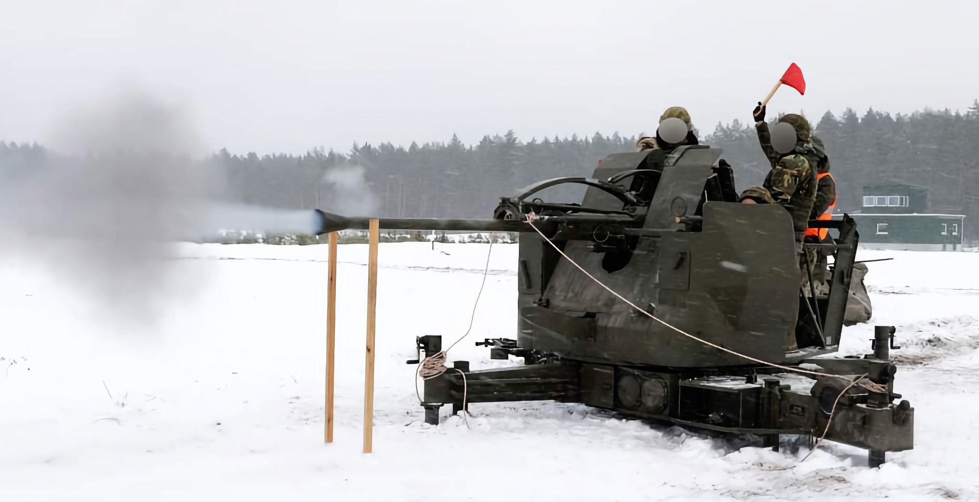Ukraina otrzymuje partię szwedzkich dział przeciwlotniczych L-70, które mogą niszczyć cele powietrzne na odległość do 12,5 km