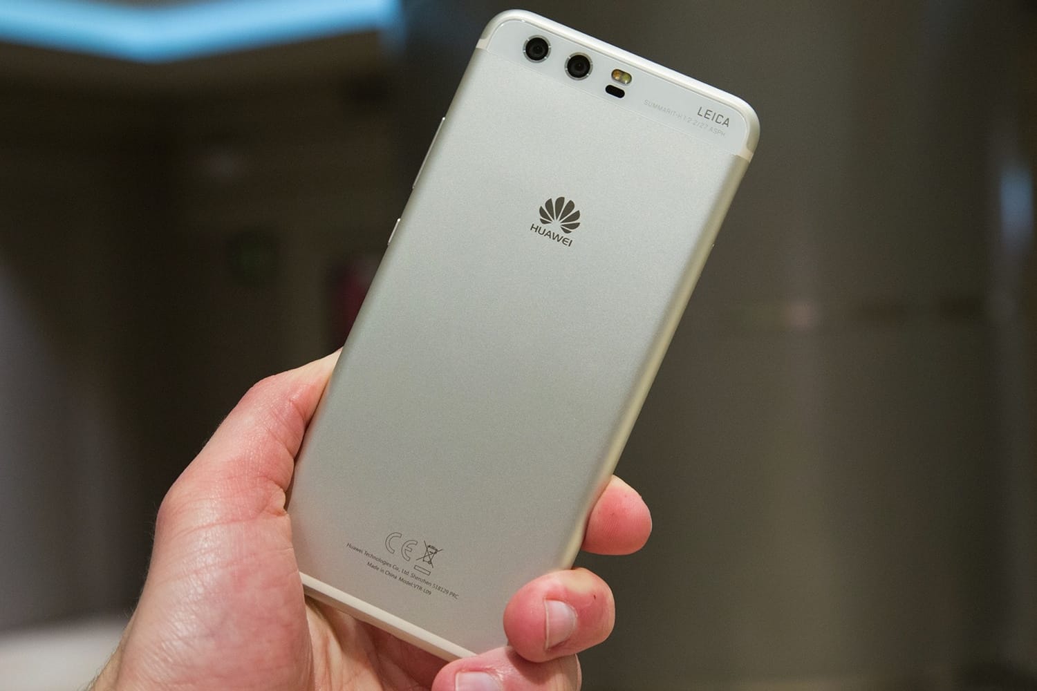 Huawei uwalnianiu smartfon 512 PL ulotna pamięć