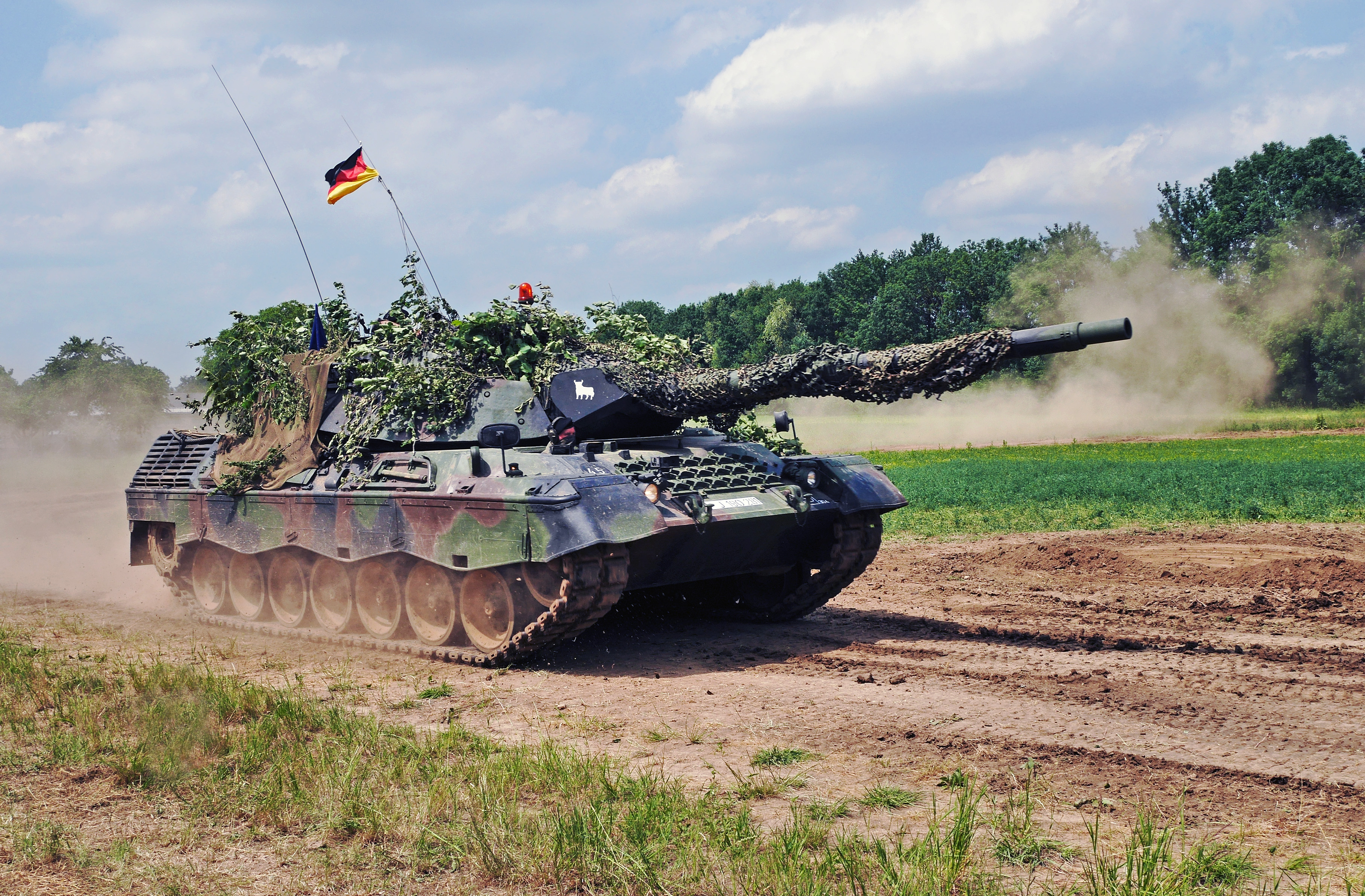 Ukraińscy czołgiści rozpoczynają program szkolenia z użyciem niemieckich czołgów Leopard 1