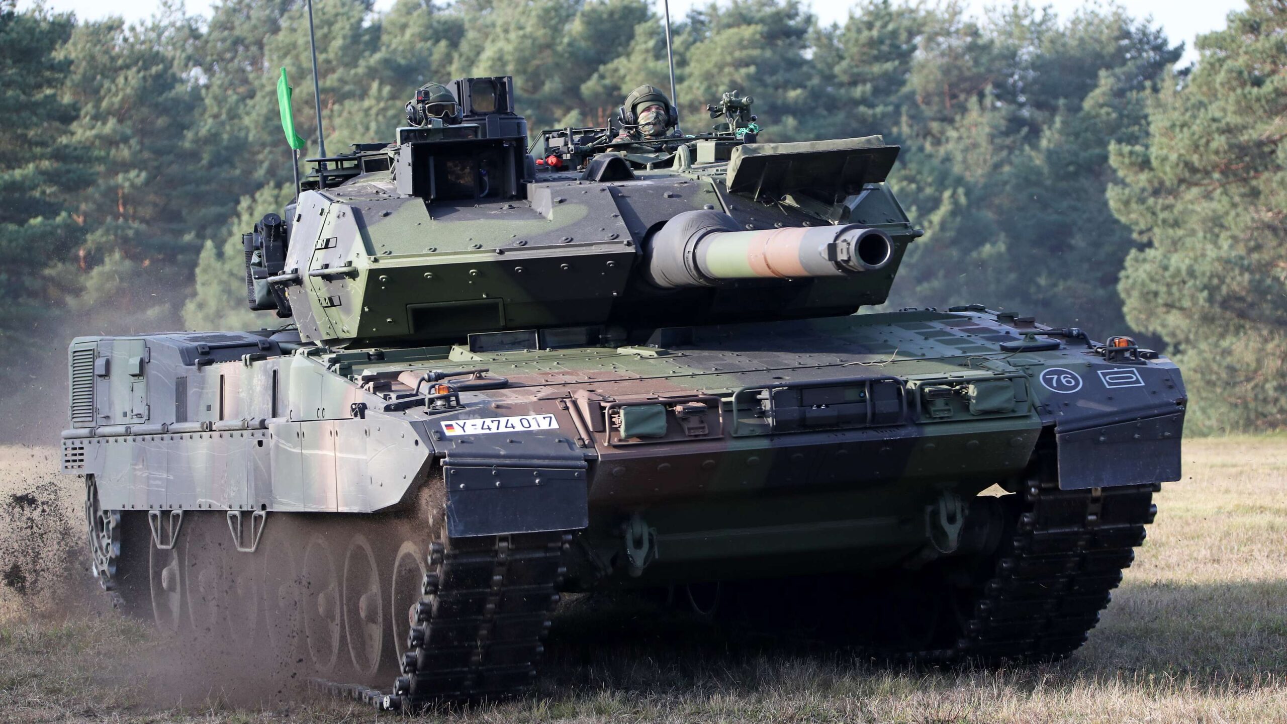 Hiszpania przekaże Ukrainie 20 kolejnych czołgów Leopard