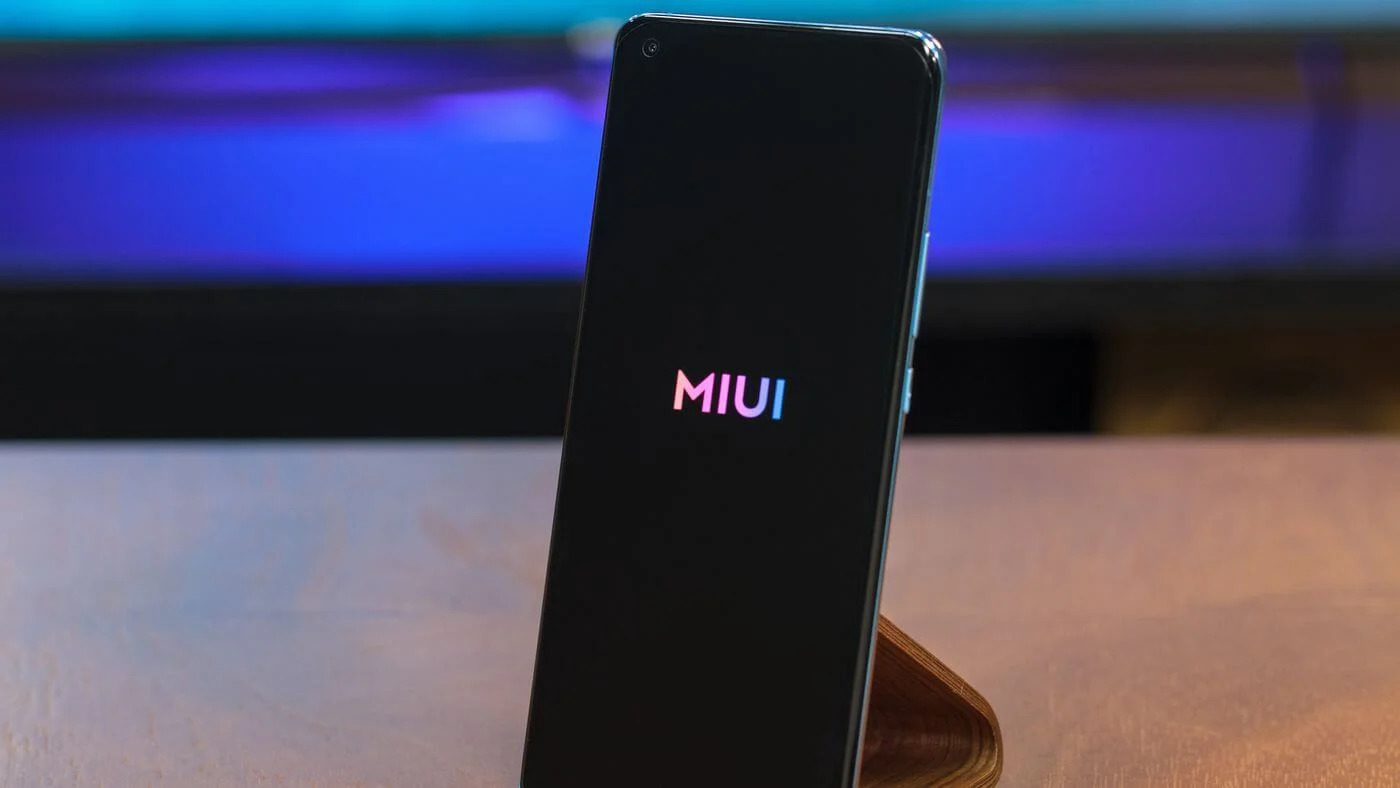 MIUI będzie miał odpowiednik Samsung Edge Panel - pasek boczny o nazwie Sidebar