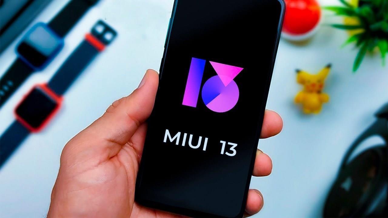 Dwa smartfony Redmi niespodziewanie otrzymały MIUI 13 na Androidzie 12