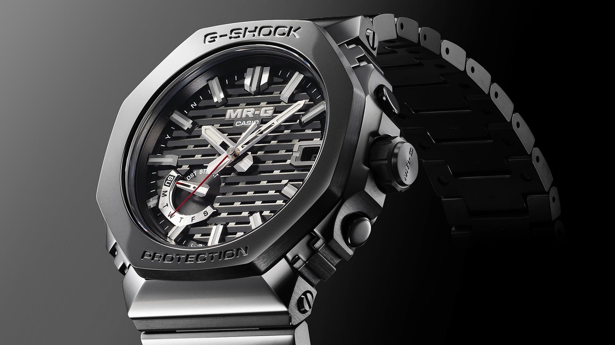 Casio G-Shock MR-G MRG-B2100R zadebiutuje w 2025 roku z bezelem DLC, paskiem Dura Soft i złotymi akcentami