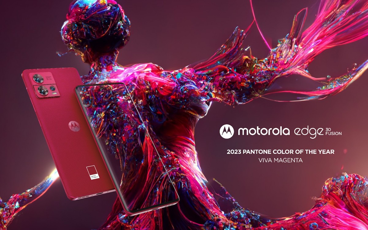 Motorola prezentuje smartfon Edge 30 Fusion w kolorze Viva Magenta, nazwanym przez Pantone kolorem roku 2023