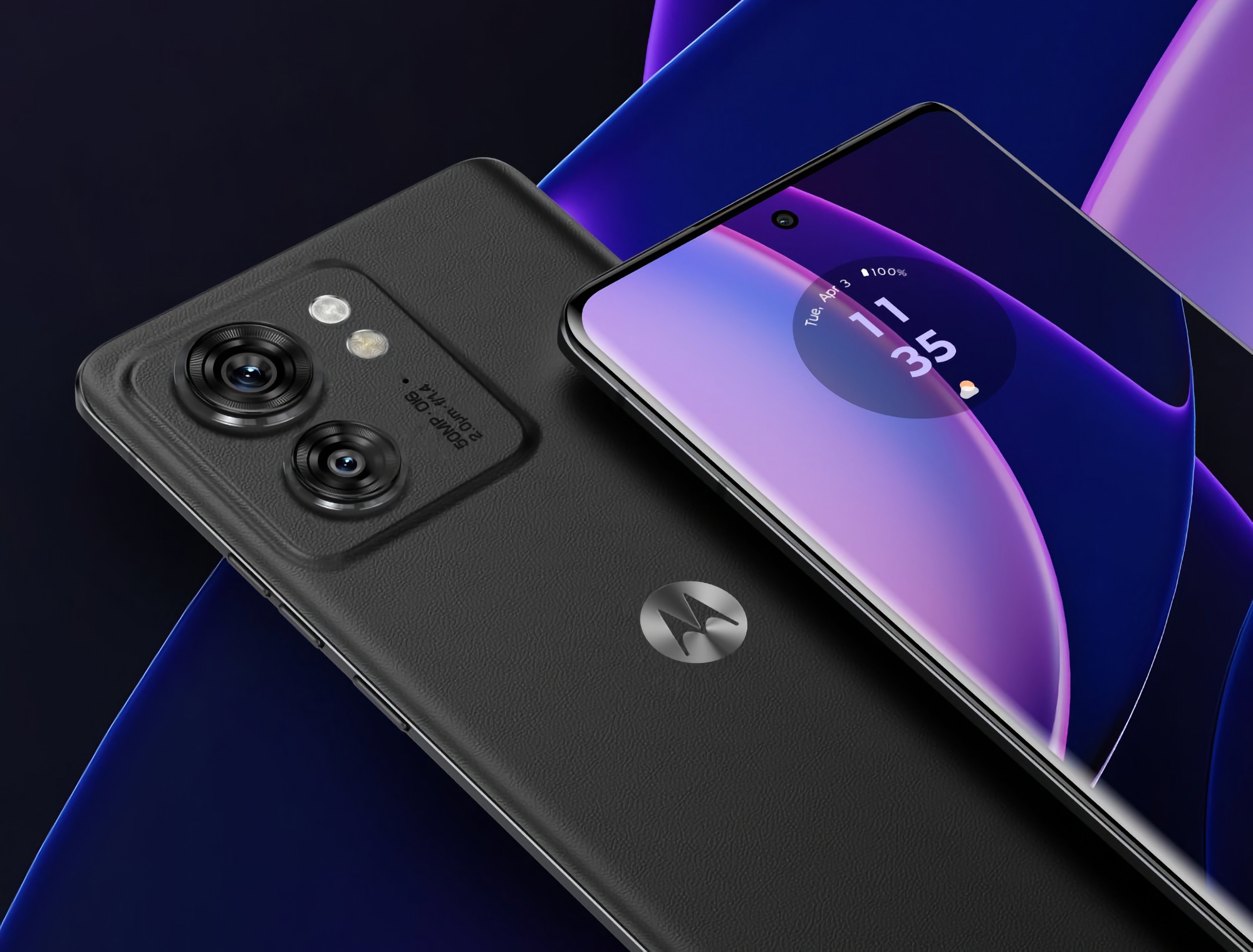 Motorola Edge 40 w wideo: tył pokryty skórą, podwójny aparat 50 MP i ochrona przed wodą IP68