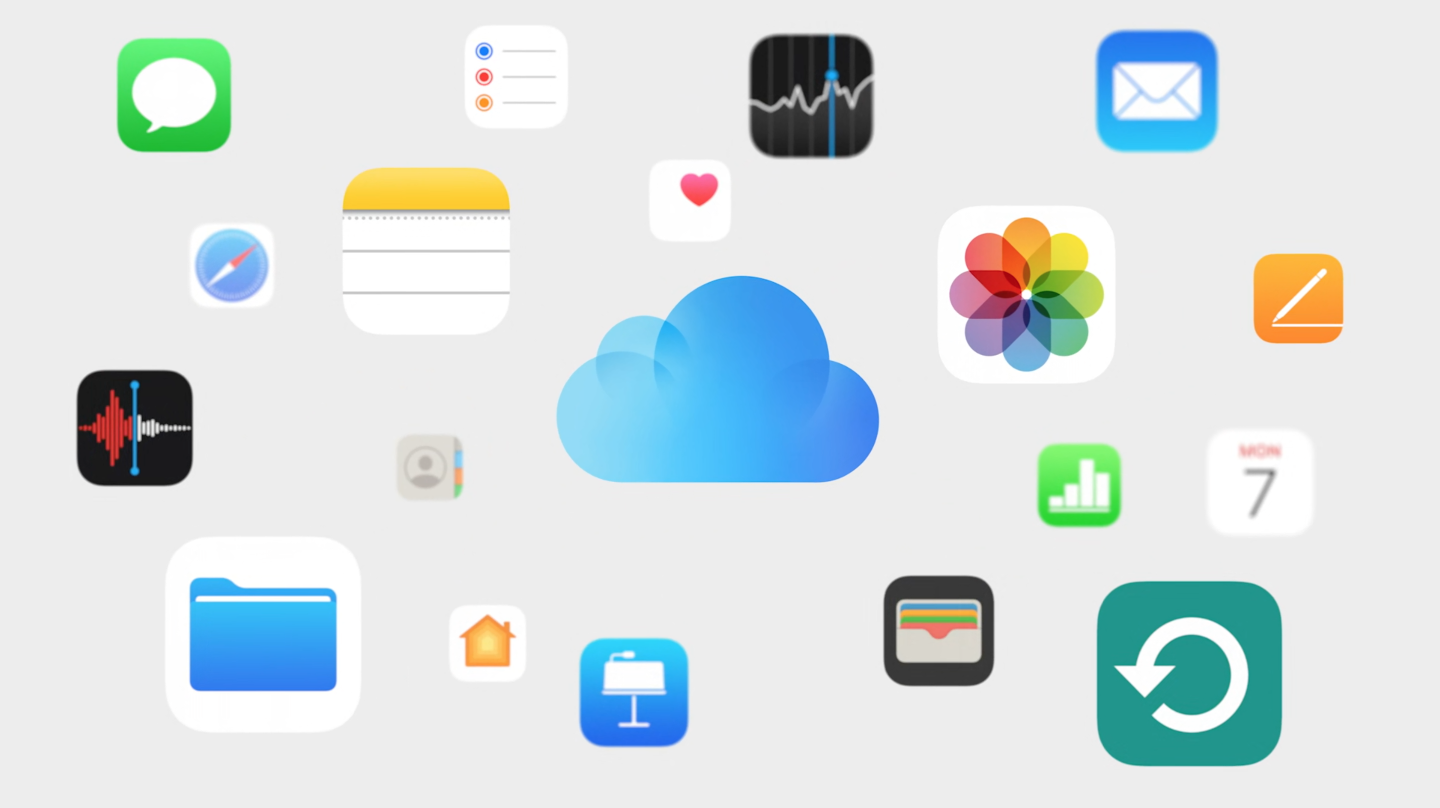 Apple zaprezentowało przeprojektowaną, webową wersję iCloud