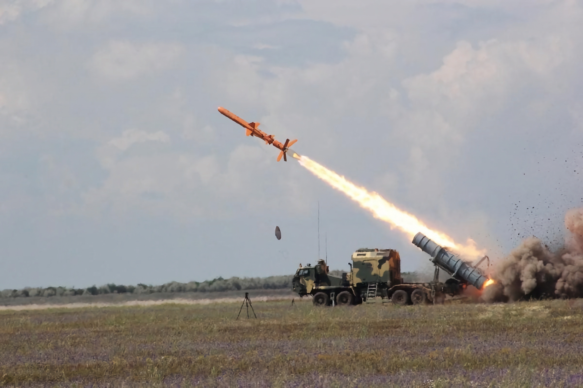 Ukraina opracowała nowy pocisk rakietowy i AFU użyła go do zniszczenia rosyjskiego systemu S-400 Triumf na Krymie
