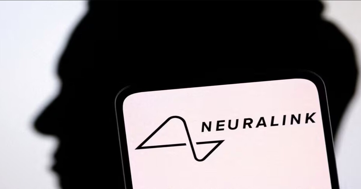 Pierwszy pacjent Neuralink, który jest w stanie kontrolować mysz komputerową za pomocą umysłu