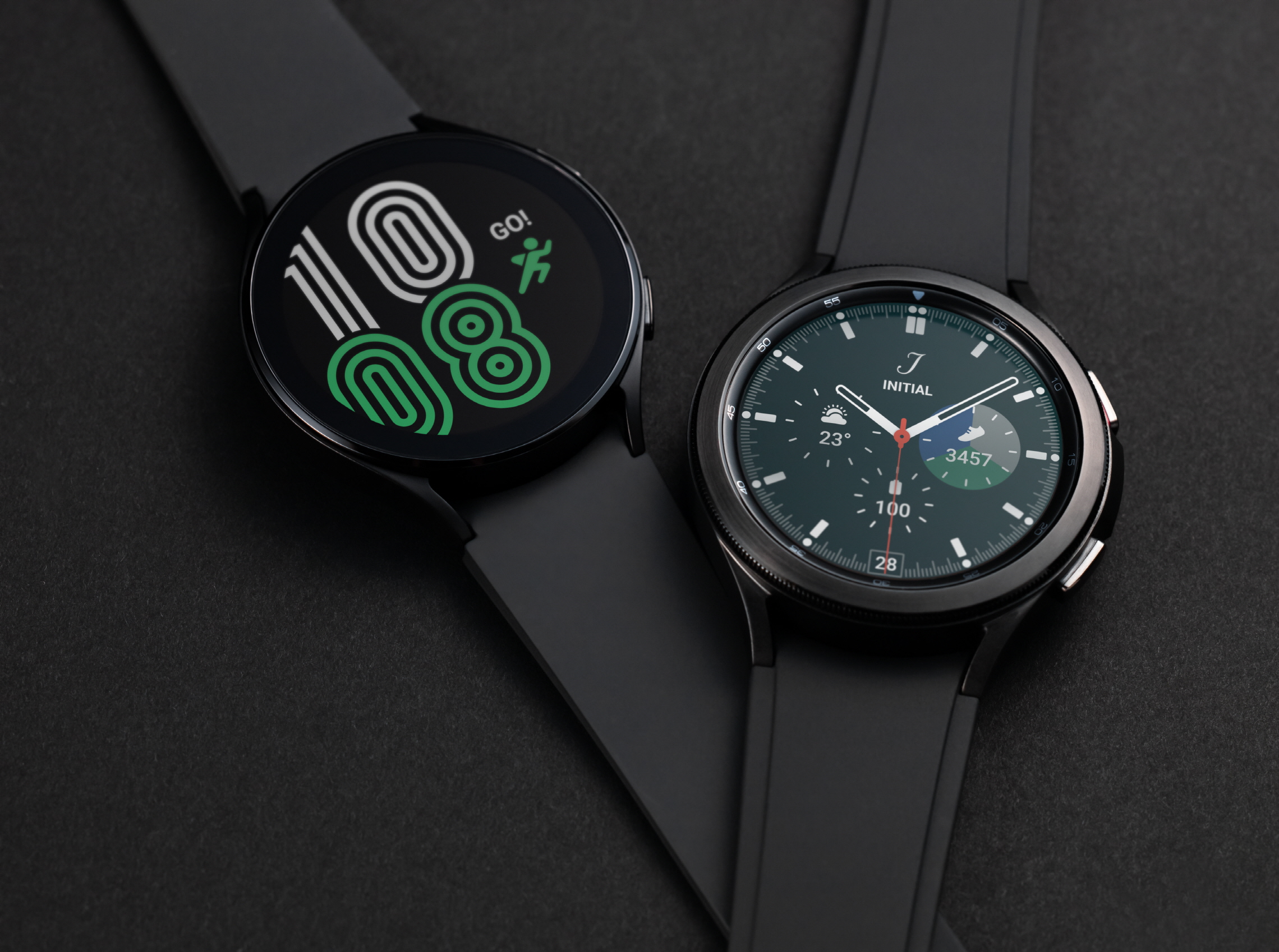 Samsung Galaxy Watch 4 i Galaxy Watch 4 Classic wreszcie otrzymują One UI Watch 4.5 stabilny