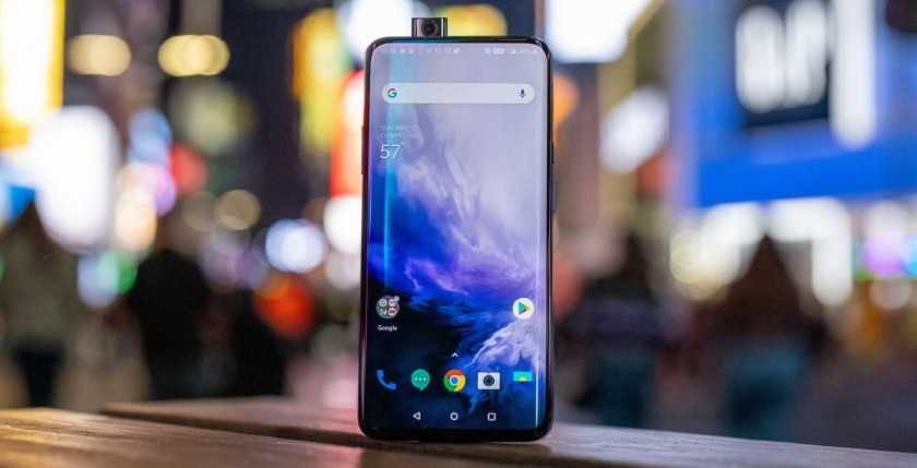 Dlaczego nie wszyscy właściciele OnePlus 7 i OnePlus 7 Pro otrzymali system Android 10