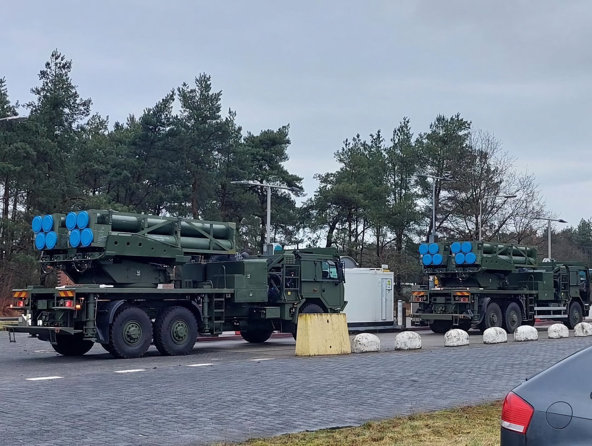 Armia holenderska otrzymała pierwszą partię izraelskich wyrzutni rakiet PULS.