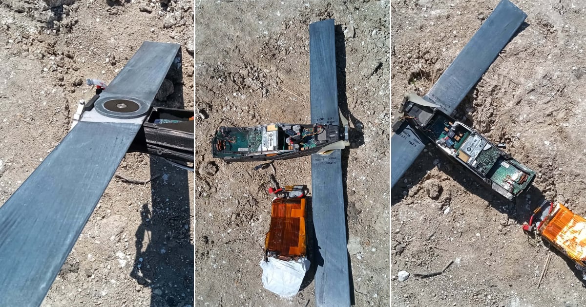 Najeźdźcy pokazali wrak drona kamikaze Phoenix Ghost, jest to pierwszy na świecie przypadek jego użycia bojowego (ale to nie jest pewne)