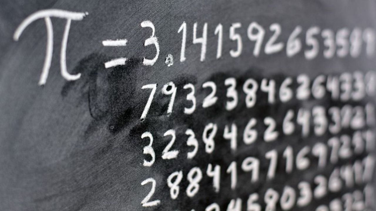 Liczba Pi została obliczona na rekordową liczbę 68,2 biliona cyfr. Dlaczego?