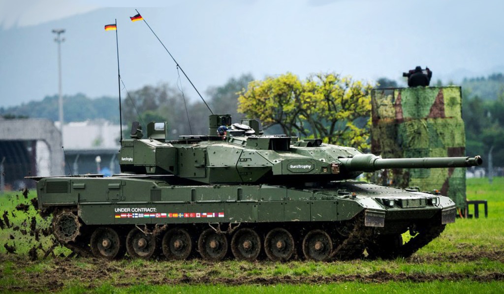 Czołgi Leopard 2A8 dla Niemiec i Norwegii będą wyposażone w Trophy, najbardziej udany system aktywnej obrony.