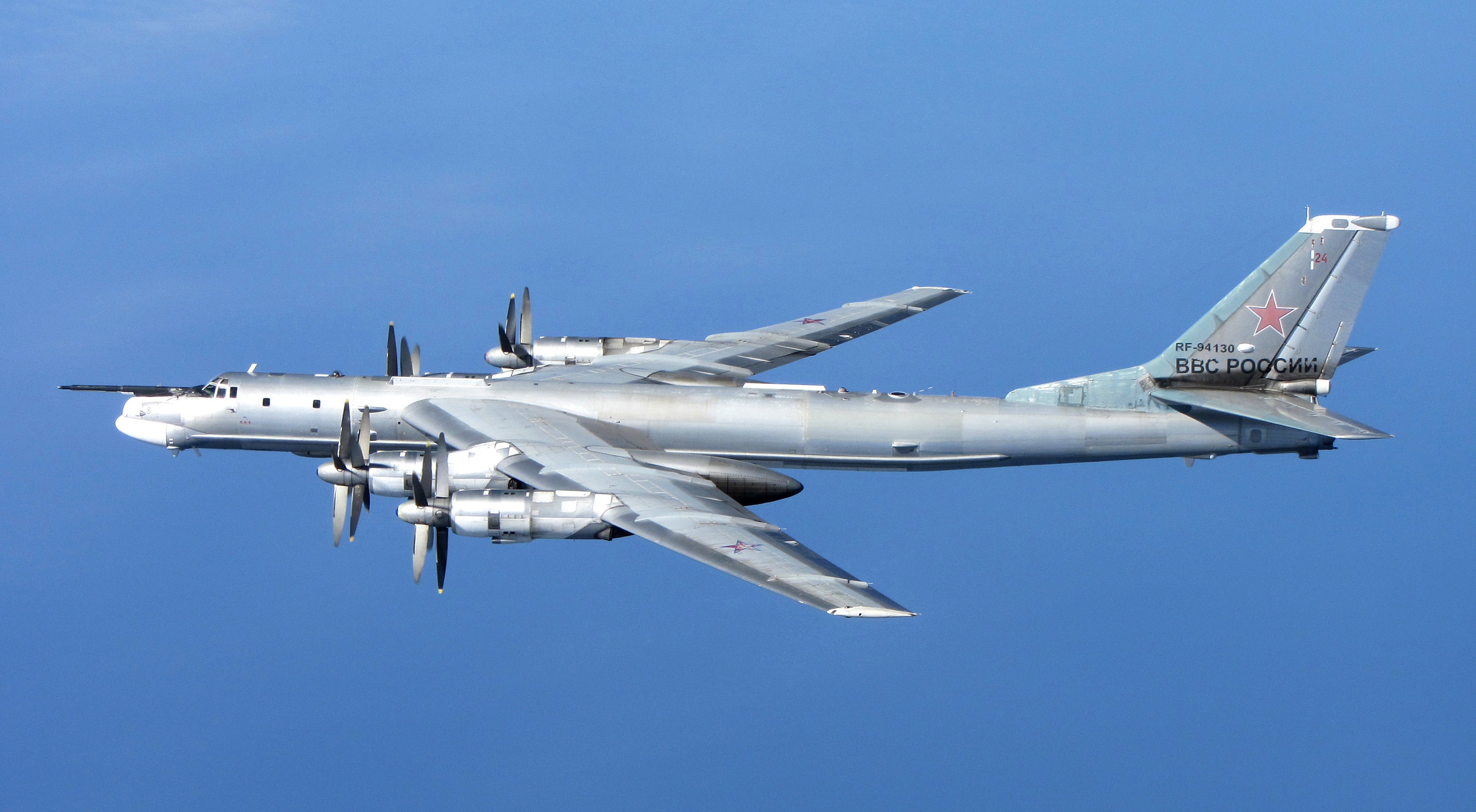 Rosyjskie myśliwce Su-30 i strategiczne lotniskowce Tu-95 zaatakowały południowokoreańską strefę identyfikacyjną obrony powietrznej