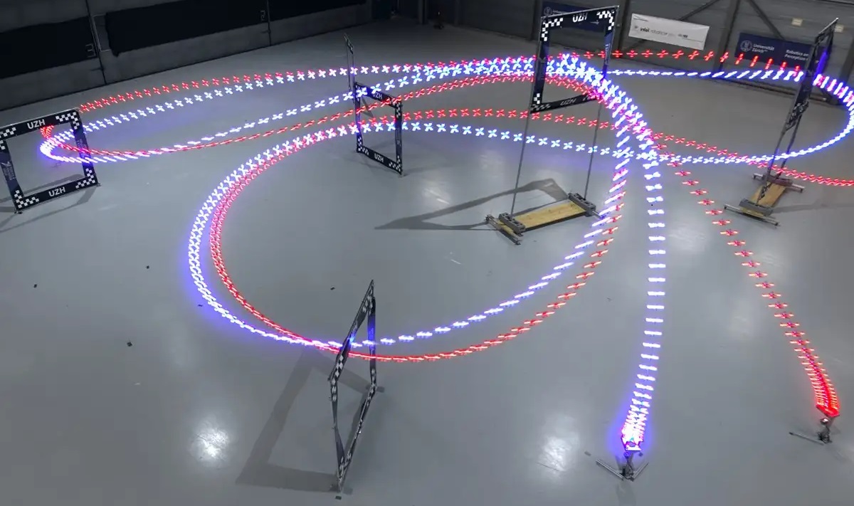 Sztuczna inteligencja po raz pierwszy pokonuje mistrzów świata w pilotowaniu dronów FPV