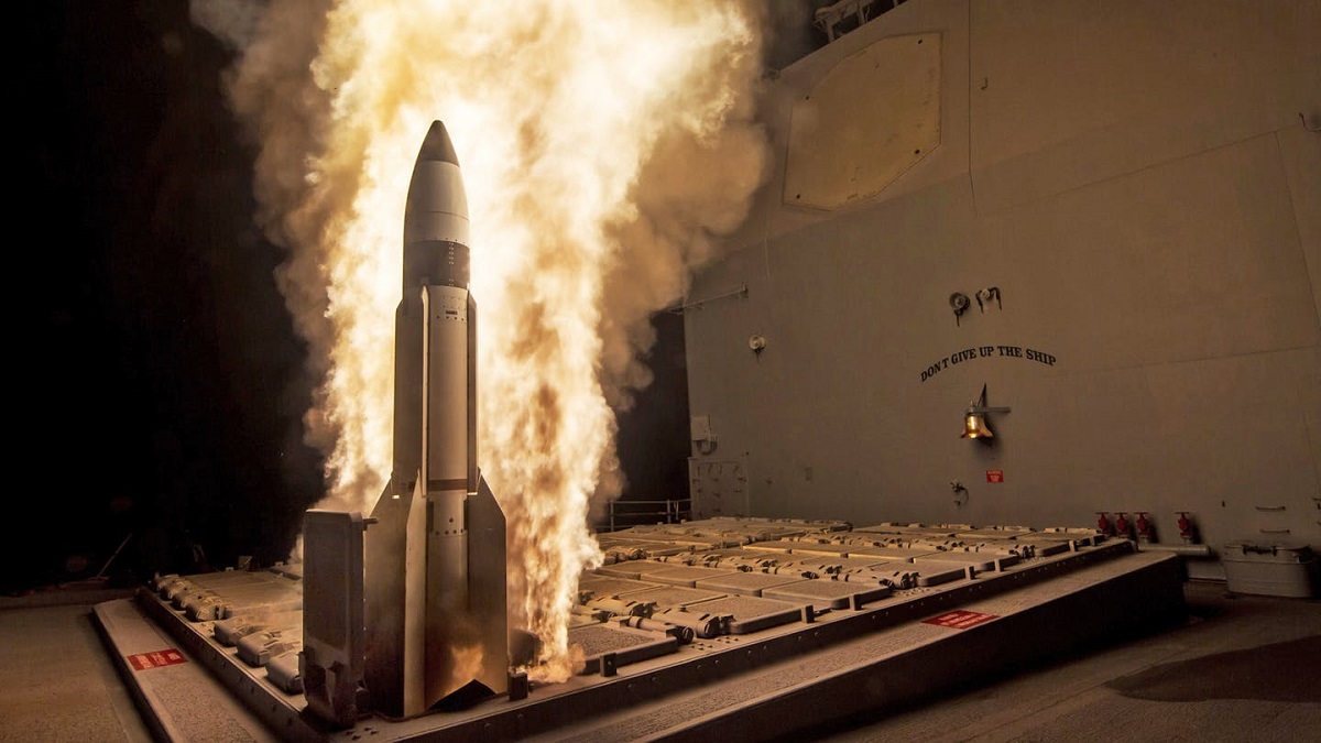 Stany Zjednoczone przeprowadzą pierwszy test systemu bojowego Aegis i rakiet przechwytujących SM-3 Block IIA w Guam w celu obrony przed pociskami balistycznymi, manewrującymi i hipersonicznymi.
