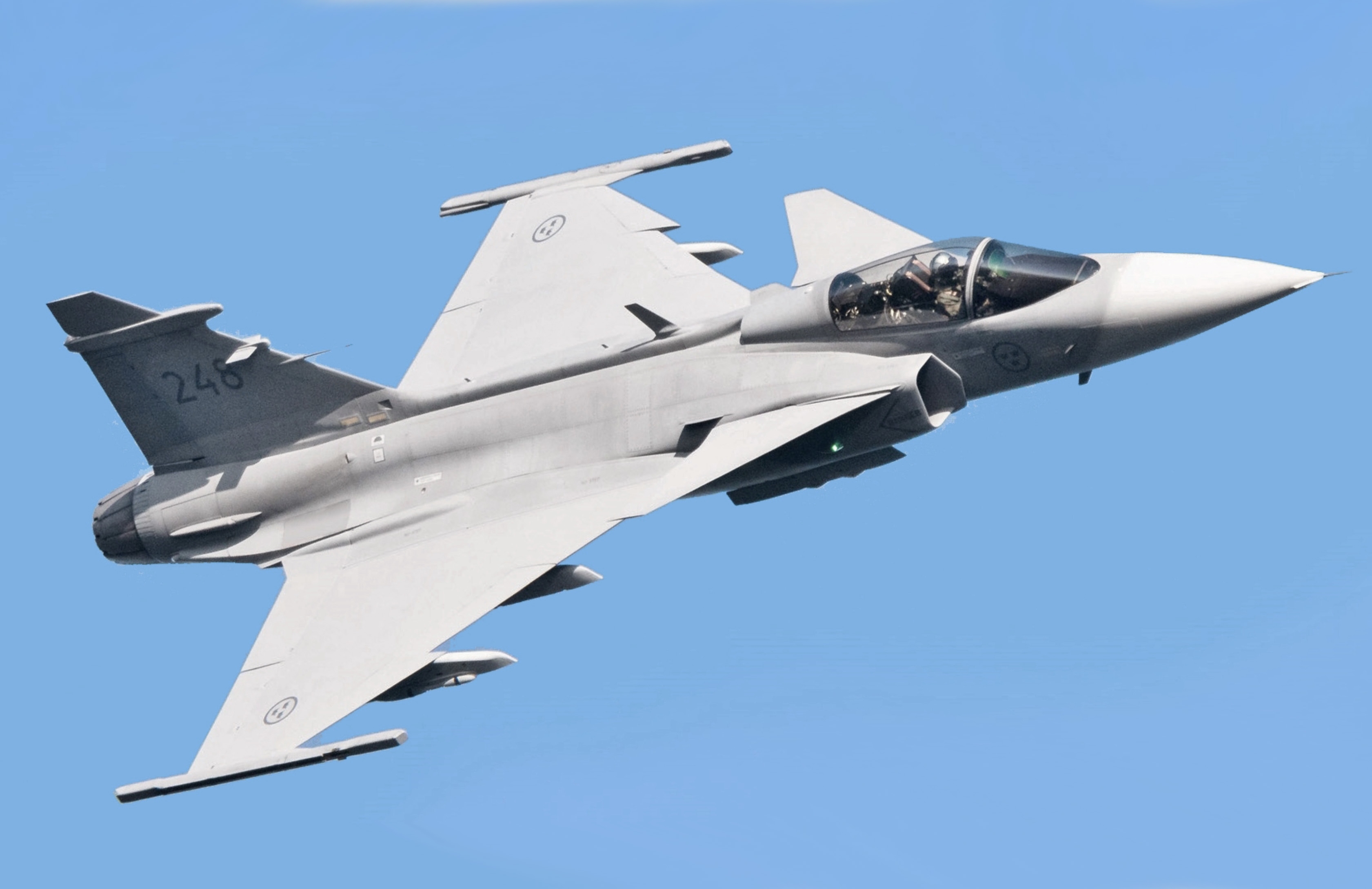 Nie tylko F-16 Fighting Falcon: Ukraina chce myśliwców Saab JAS 39 Gripen, ukraińscy piloci już testują samoloty w Szwecji
