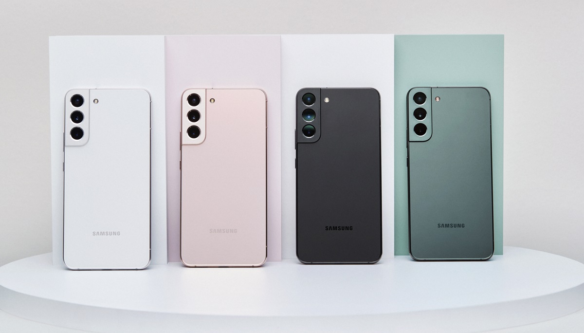 Samsung udostępnił Androida 14 dla odblokowanych smartfonów Galaxy S22 w USA
