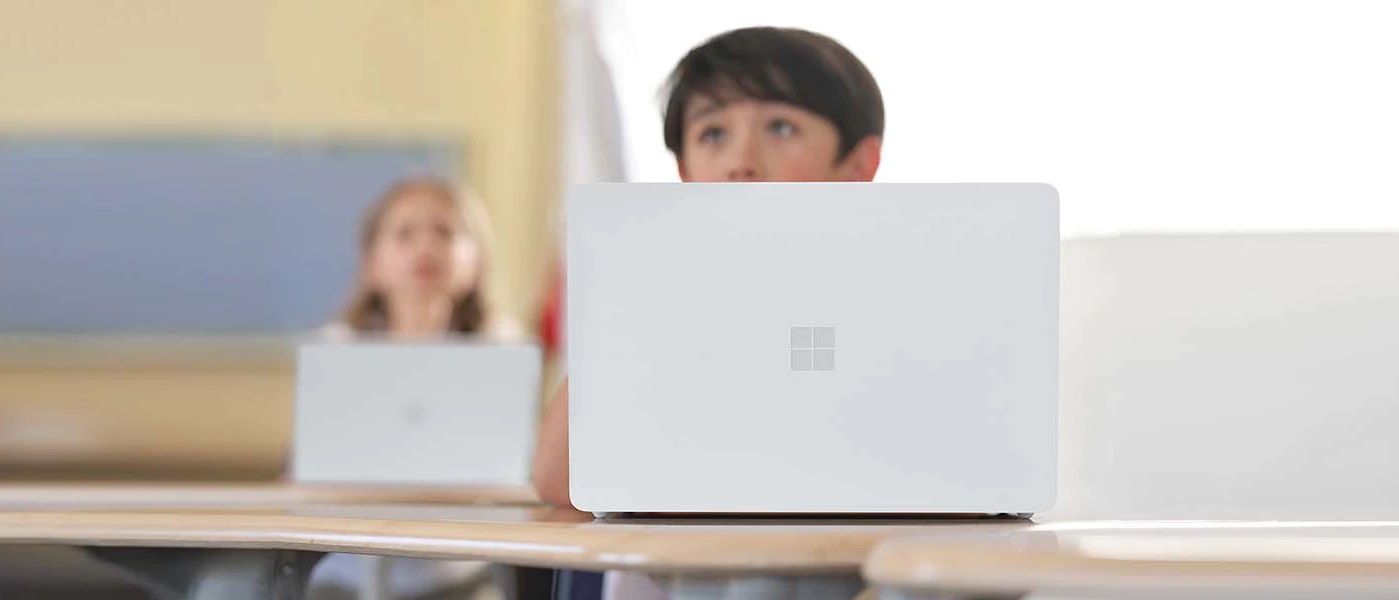 Surface Laptop SE: pierwszy laptop firmy Microsoft z systemem Windows 11 SE i najtańszy model w ofercie Surface