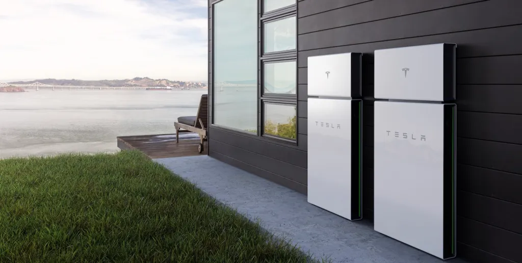 Tesla wprowadzi na rynek domową baterię Powerwall 3 11 kW