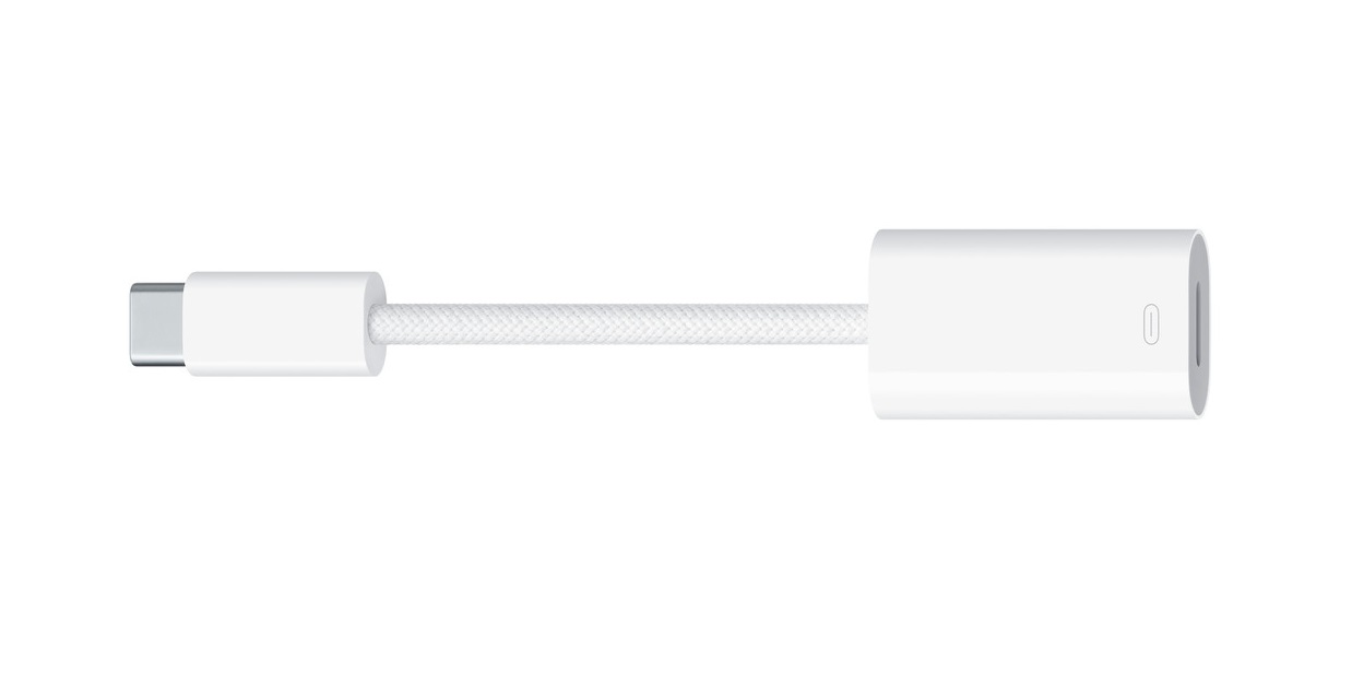 Po zaprezentowaniu iPhone'a 15, Apple rozpoczęło sprzedaż adaptera USB-C-Lightning za 29 dolarów
