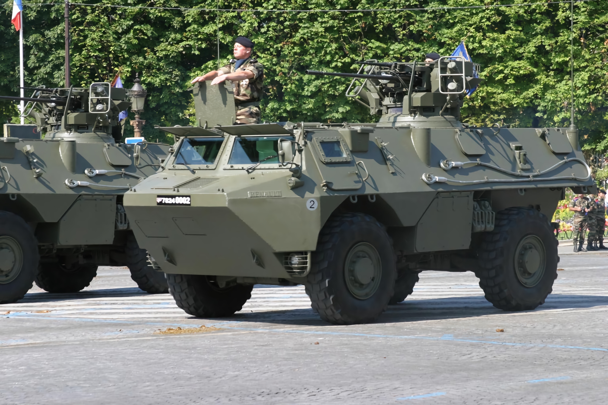 Siły Zbrojne Ukrainy używają podczas kontrofensywy francuskich transporterów opancerzonych VAB