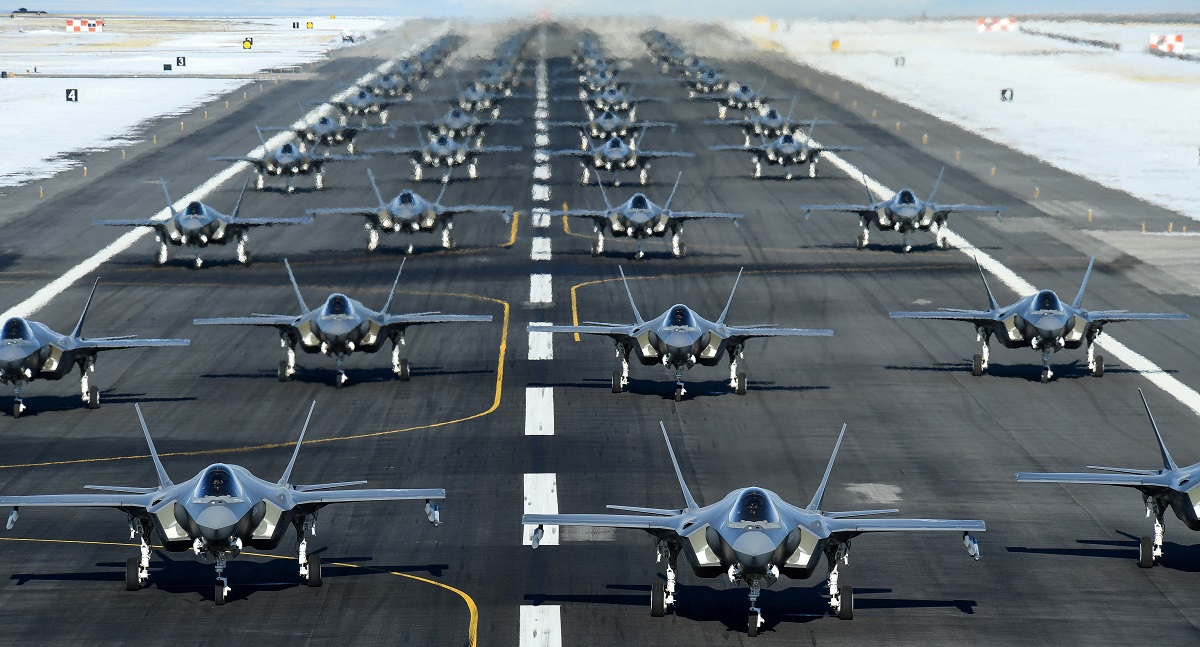 Departament Stanu USA zatwierdził sprzedaż 25 myśliwców piątej generacji F-35A Lightning II z 26 silnikami F135 do Republiki Korei za kwotę 5,06 miliarda dolarów.
