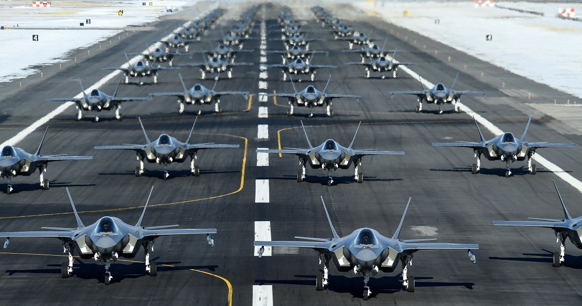 Pentagon wstrzymuje dostawy zmodernizowanych myśliwców F-35 TR-3 z powodu problemów z oprogramowaniem