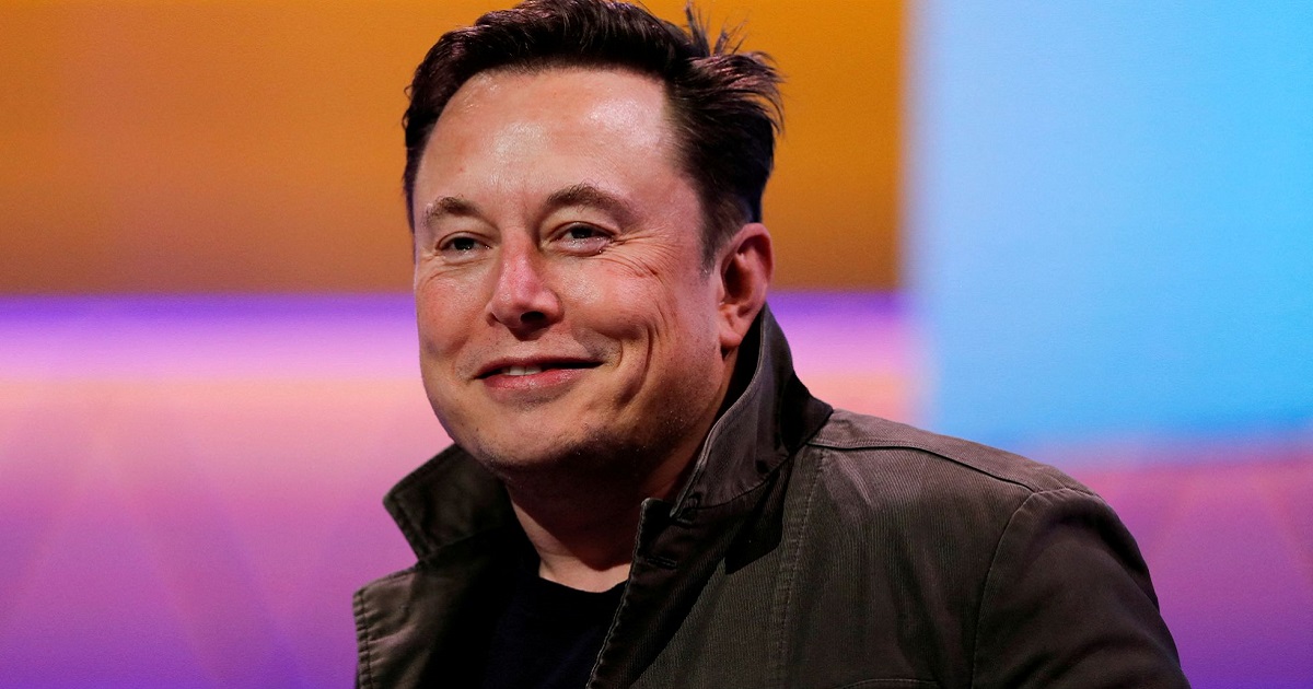 Elon Musk znajduje winę za spadające zyski Twittera