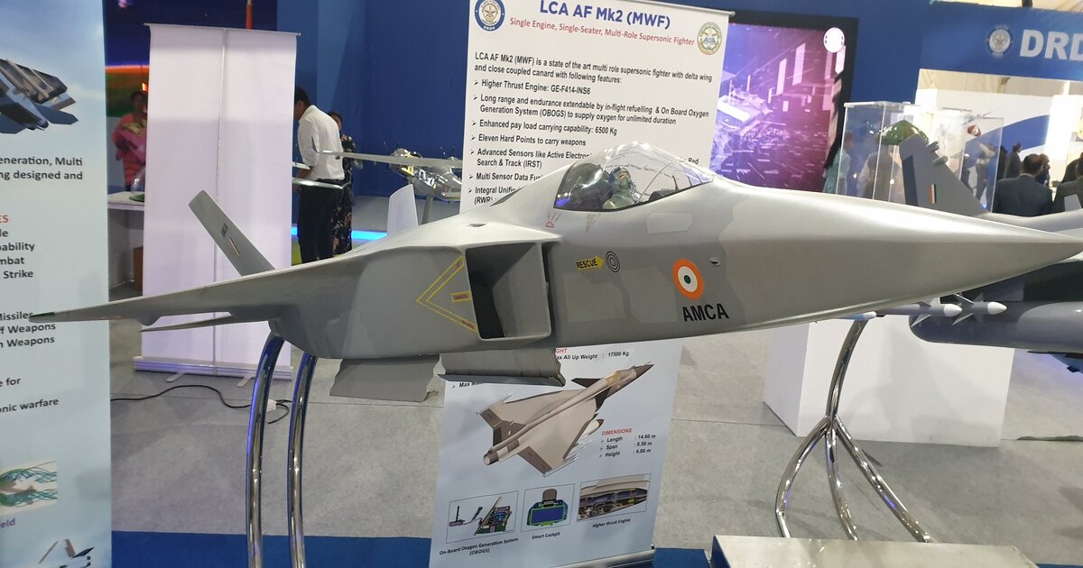 Indie zatwierdzają pełny rozwój myśliwca piątej generacji