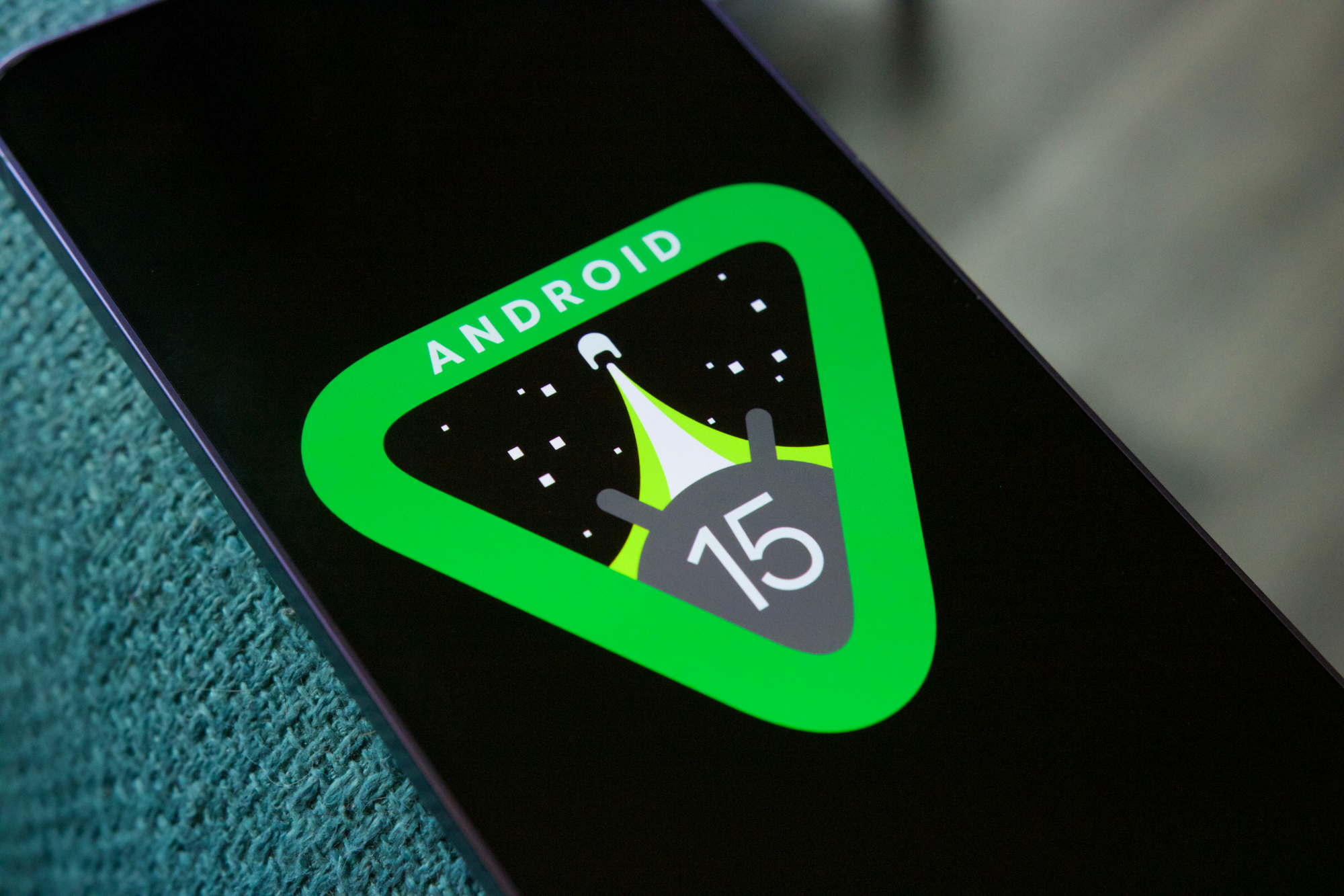 Świetna aktualizacja: zobacz logo Android 15