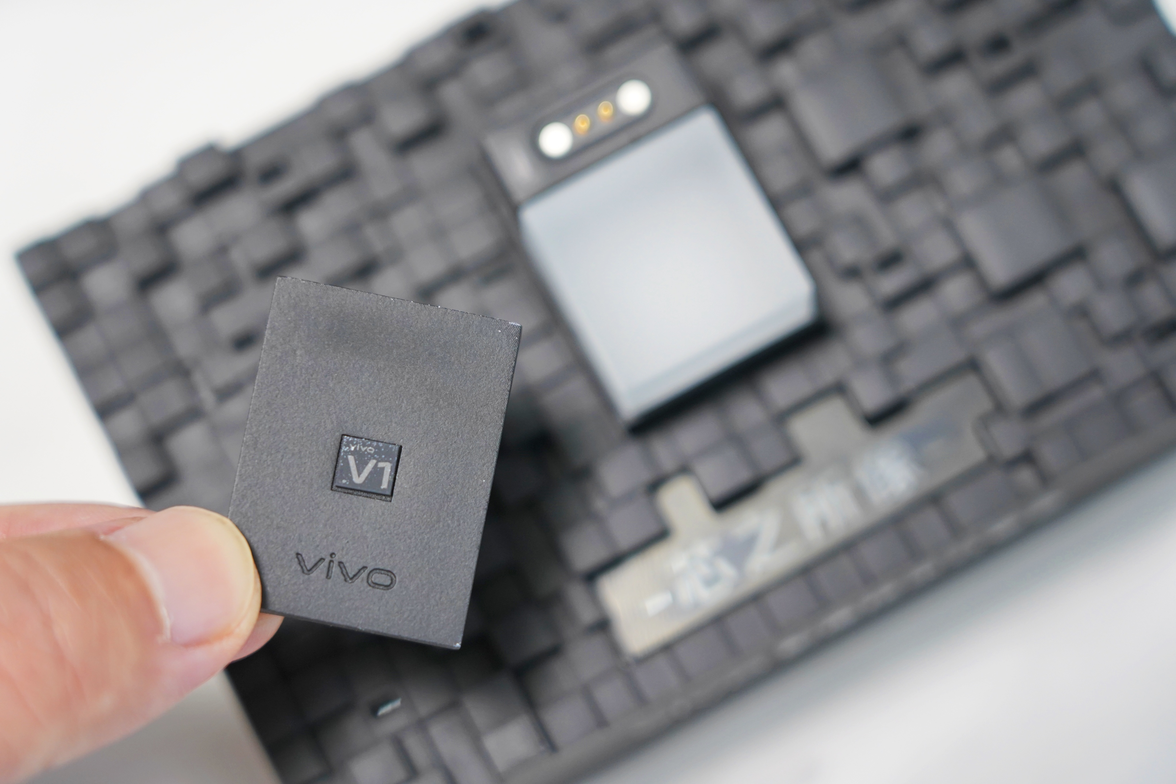 Vivo zapowiada Vivo V1 - autorski procesor obrazu