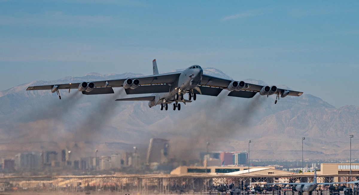 Stany Zjednoczone wysłały do Wielkiej Brytanii cztery bombowce nuklearne B-52H Stratofortress