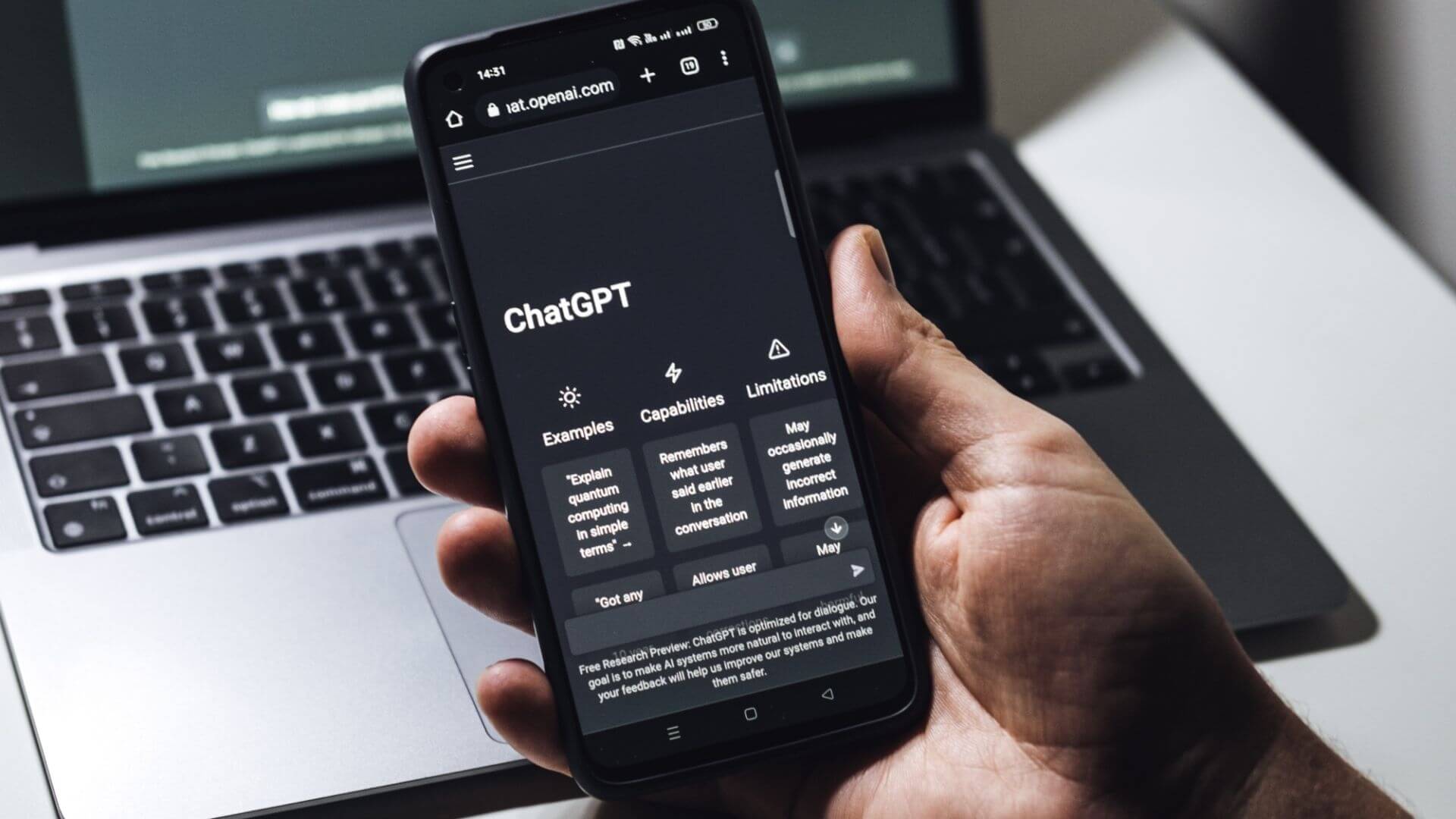 OpenAI w końcu wydaje aplikację ChatGPT na Androida