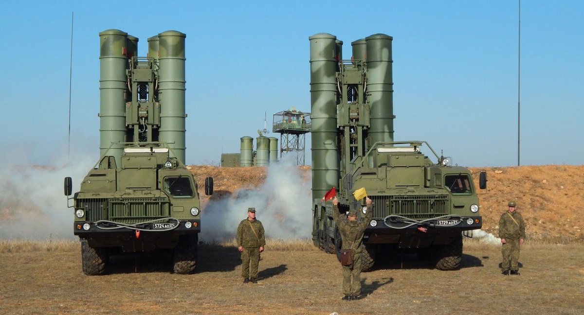 Ukraińskie siły obronne uderzyły w rosyjski strategiczny obiekt obrony powietrznej na Krymie