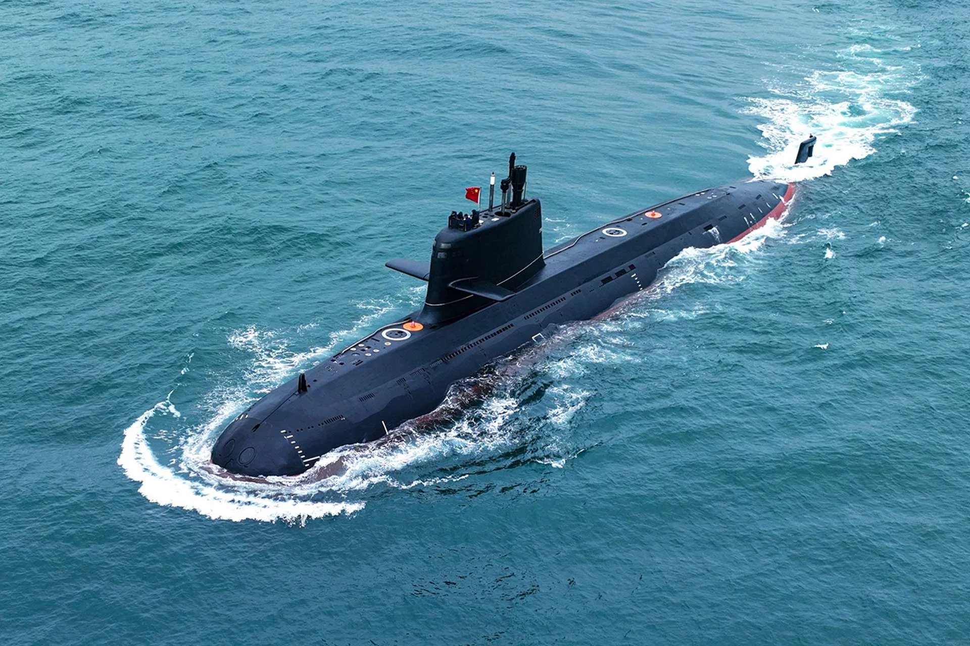 Chiny badają możliwość zintegrowania broni laserowej z okrętami podwodnymi 