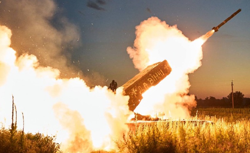 Siły Zbrojne Ukrainy po raz pierwszy pokazały wideo z bojowego użycia jedynego trofeum systemu miotacza ognia TOS-1A Solntsek.