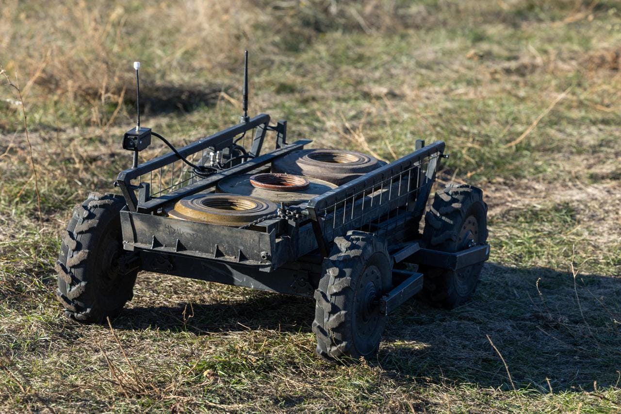 W Siłach Zbrojnych Ukrainy powstała pierwsza szkoła operatorów dronów naziemnych