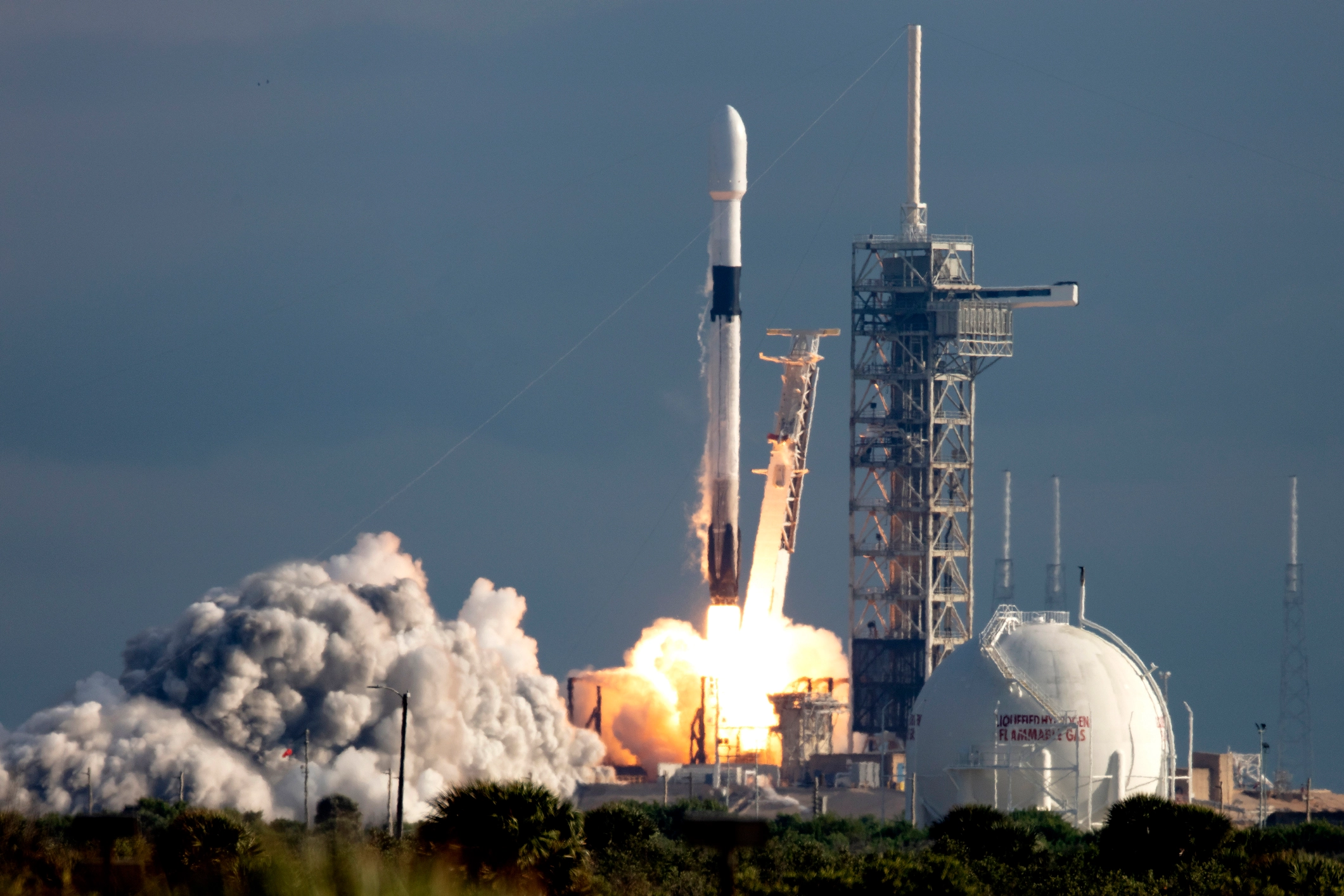 SpaceX dokonuje ostatniego startu rakiety w 2022 r.