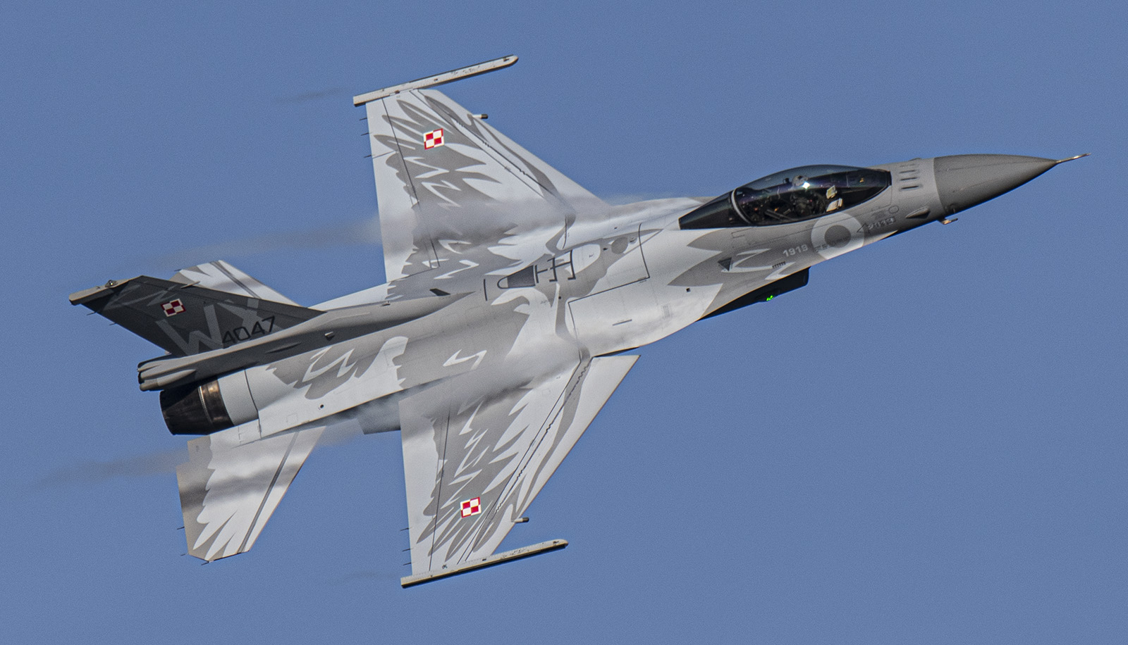 Myśliwce F-16 Fighting Falcon zaczynają patrolować słowacką przestrzeń powietrzną